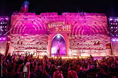  Le Festival du Rire de Marrakech: Une Explosion de Joie avec l'Étourdissant Hugo Becker!